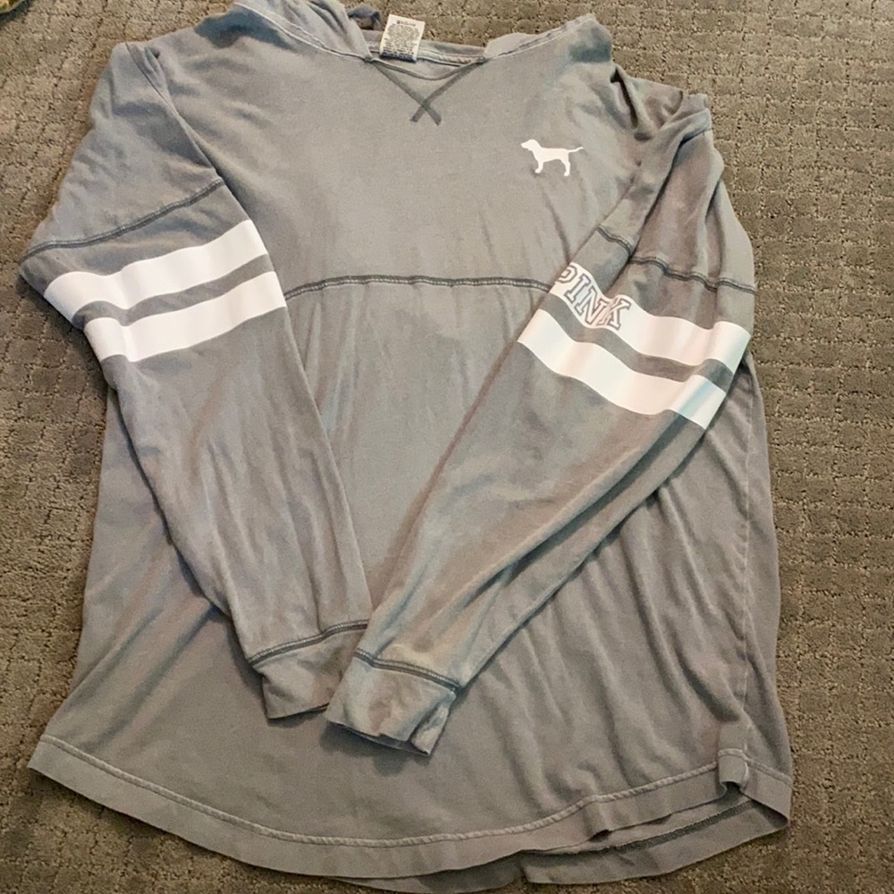 Grey VS pink hooded long sleeve with logo